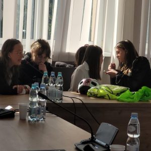 Powiatowy Sejmik Samorządów Uczniowskich z udziałem Naszych uczennic